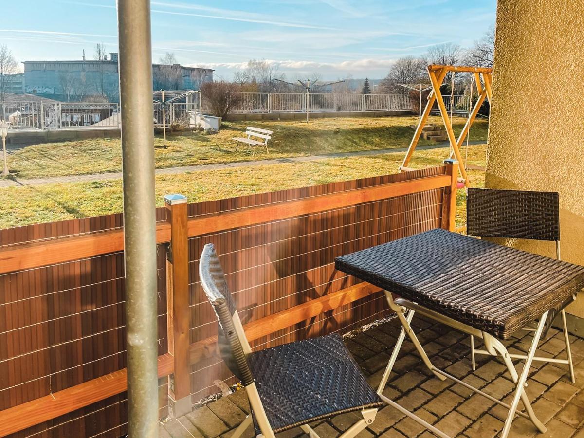 Schoene Wohnung, Eigene Terrasse, Privater Parkplatz, Wi-Fi, Waschmaschine, 3P Chemnitz Exteriör bild